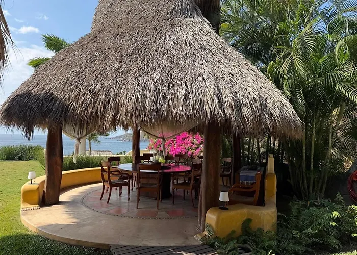 Casa Muegano, Entire Private With Service Included For 10