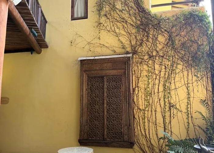 Casa Muegano, Entire Private With Service Included For 10 Villa Zihuatanejo