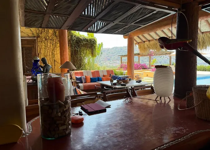 Casa Muegano, Entire Private With Service Included For 10 Villa *